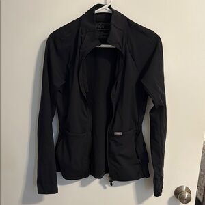 Figs Women's scrub Jacket in Black